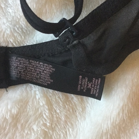 Push-Up Bra - Picture 3 of 4